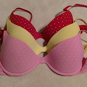 Victoria's Secret PINK 36B Bra Lot!